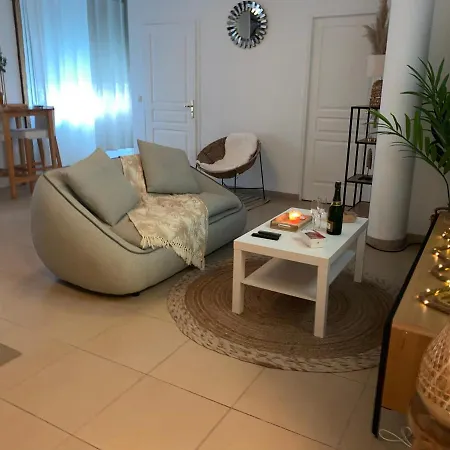Superbe Appartement Avec Jacuzzy 아파트 *